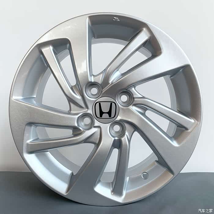 低配升高配铁改铝轮毂