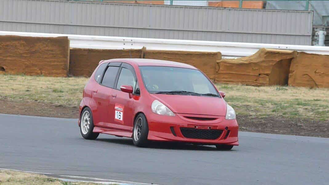 第一代本田飞度gd3,看着还是那么朴实