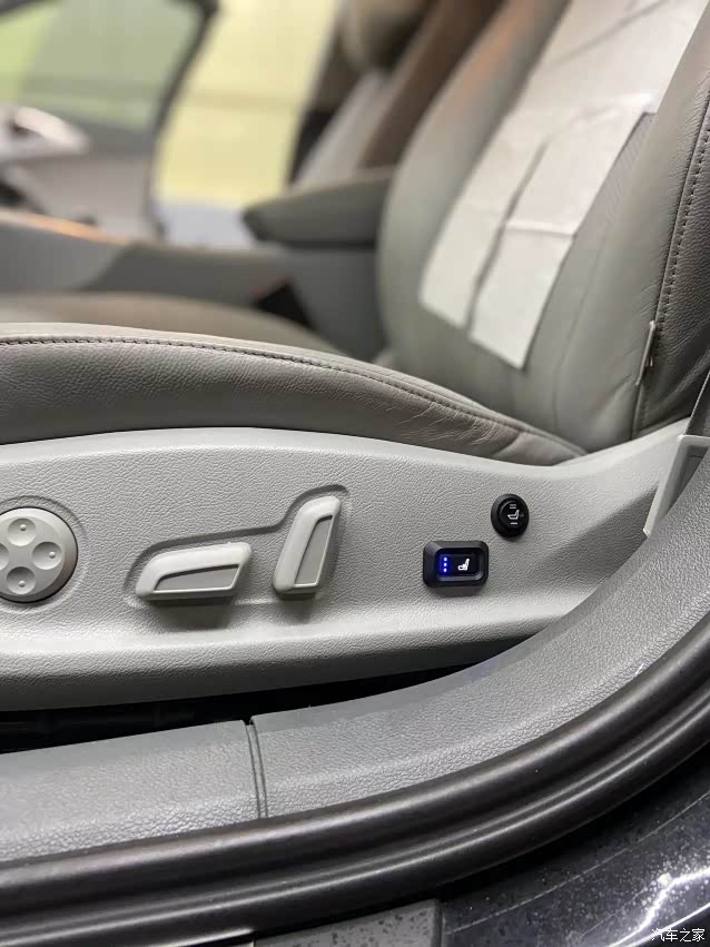 奥迪a6c7座椅改装通风加热