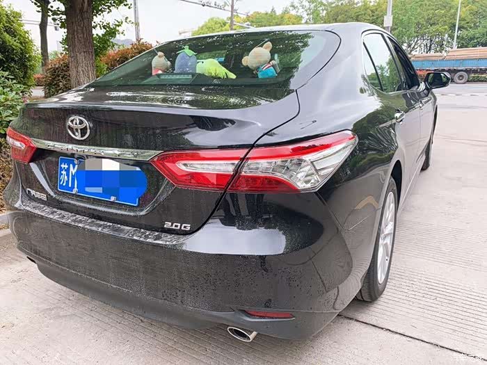 2019款第八代凯美瑞