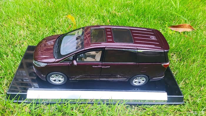 支持江西论坛别克gl8汽车模型外拍分享01