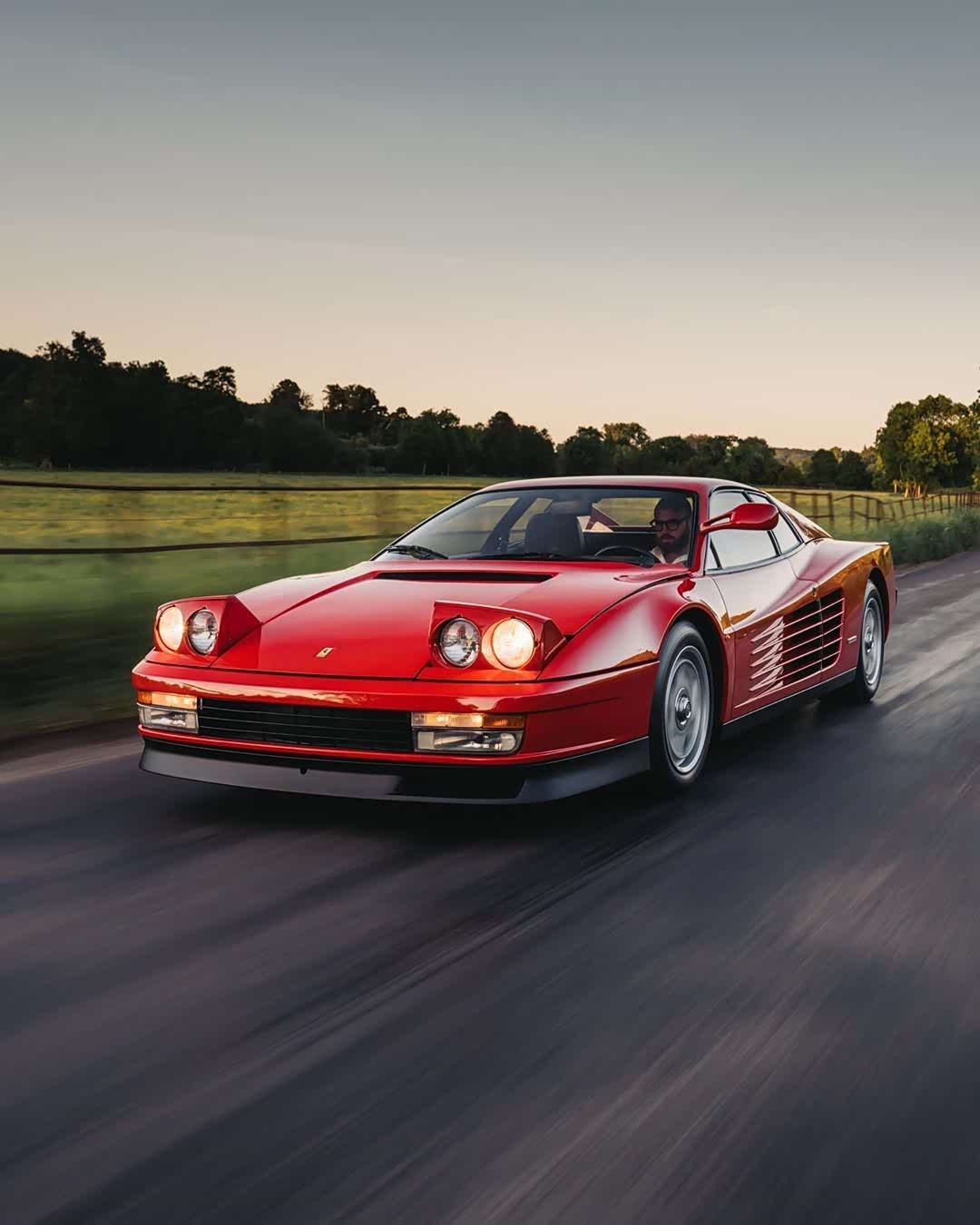 法拉利 testarossa!