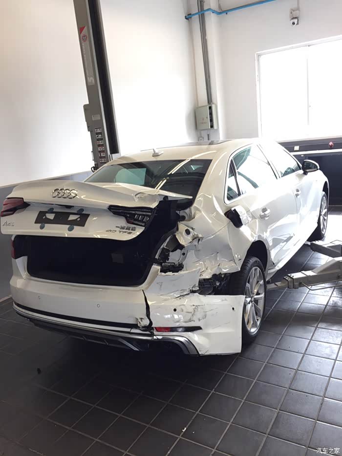 【图】a4l高速追尾事故_奥迪a4l论坛_汽车之家论坛