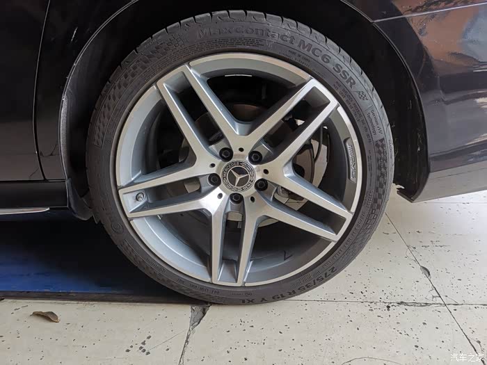 奔驰s原车19寸amg原车轮毂