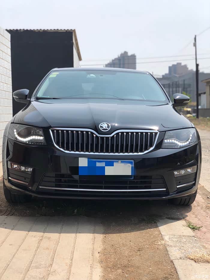 提车三年了,黑色明锐,我的黑武士.