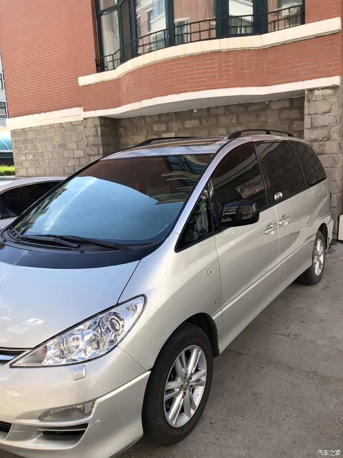 出一台普瑞维亚大霸王acr40