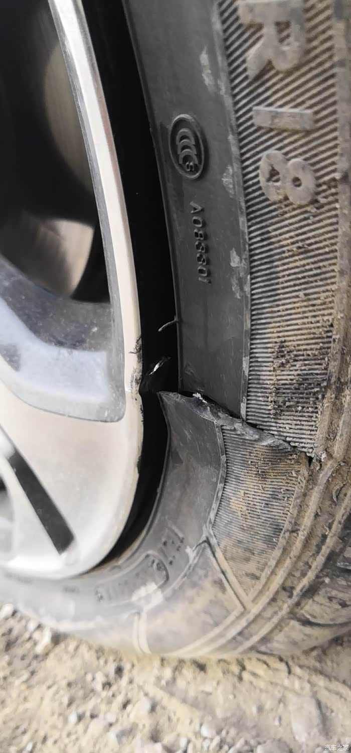 轮胎问题,22545r18轮胎太扁了,今天爆俩胎.
