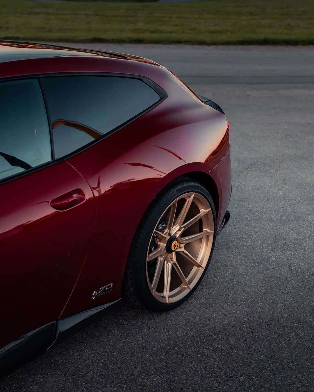 法拉利ferrari gtc4 lusso novitec