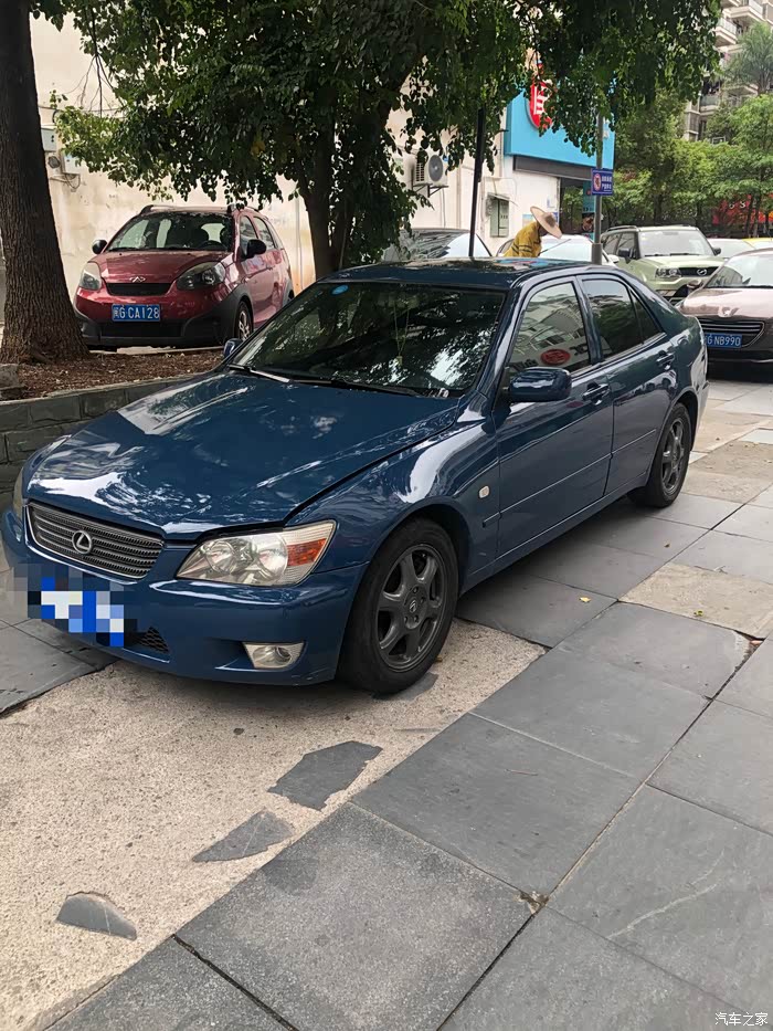 凌志is200-咬地鲨!罗定市-达人车汇-红鲨唐仔!