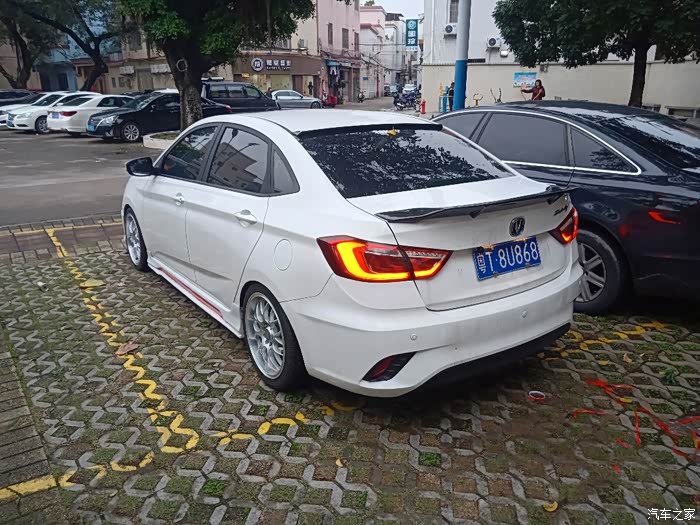 逸动dt外观改装大片图多