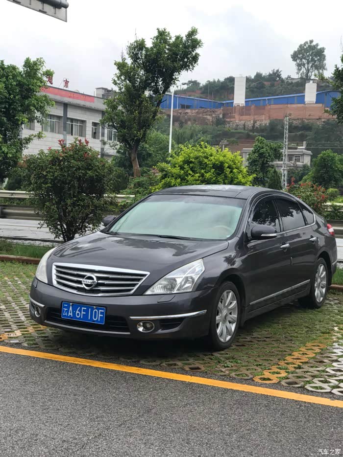 求一台08款天籁公爵350xv紫色vip