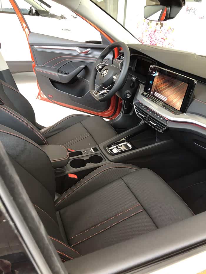 斯柯达明锐pro内室