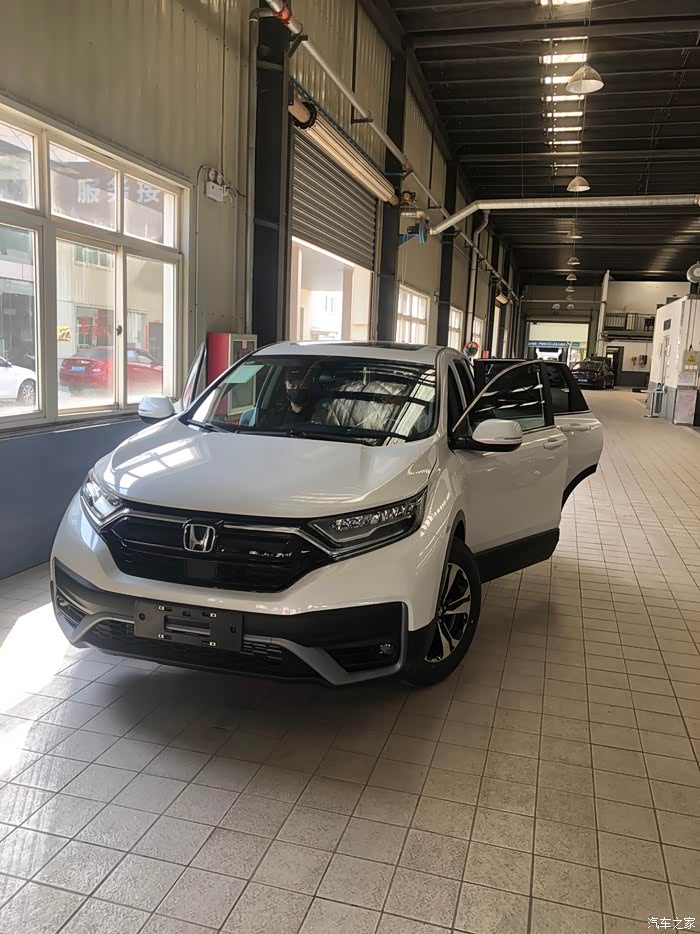 刚提的crv都市版一般都加装什么