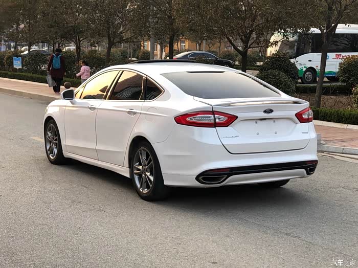 出2015年底蒙迪欧豪运