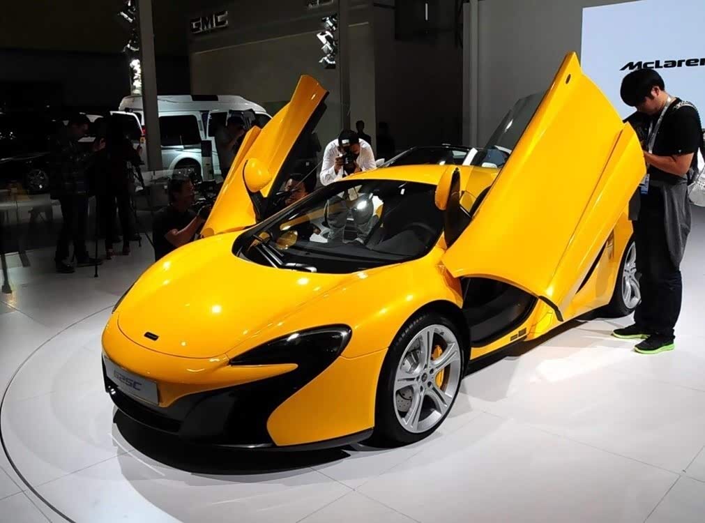 迈凯伦625c 霸气侧漏.