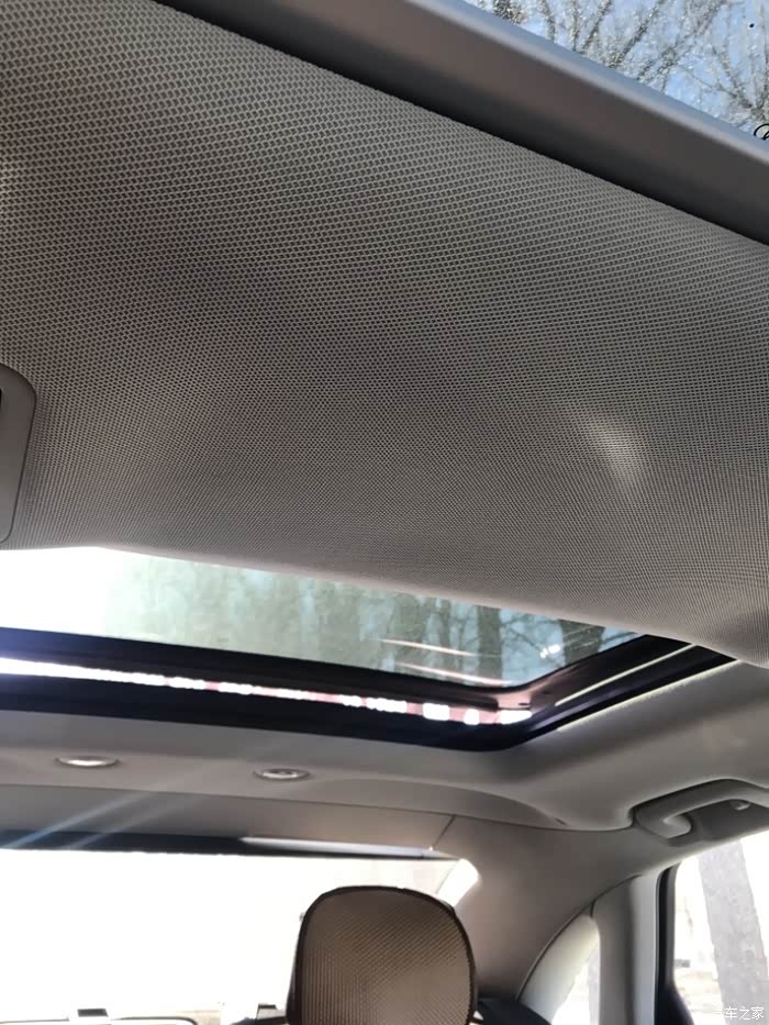 奥迪a8l后天窗怎么关闭