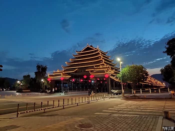 三江县一个充满民族特色的县城