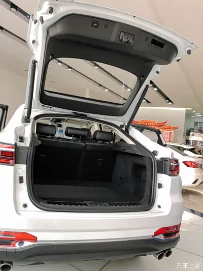 cs85看车记(连载)之 第一次看到实车_长安cs85 coupe论坛_手机汽车之