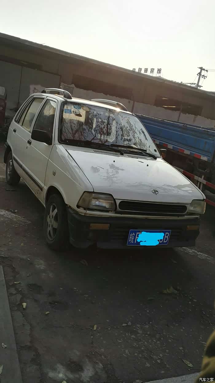 今天看到一辆09年的奥拓2600