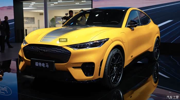 感受到了那种野马跑车的气息