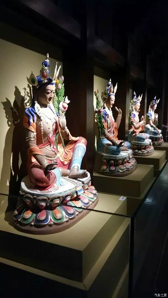 神韵黄南热贡艺术博物馆