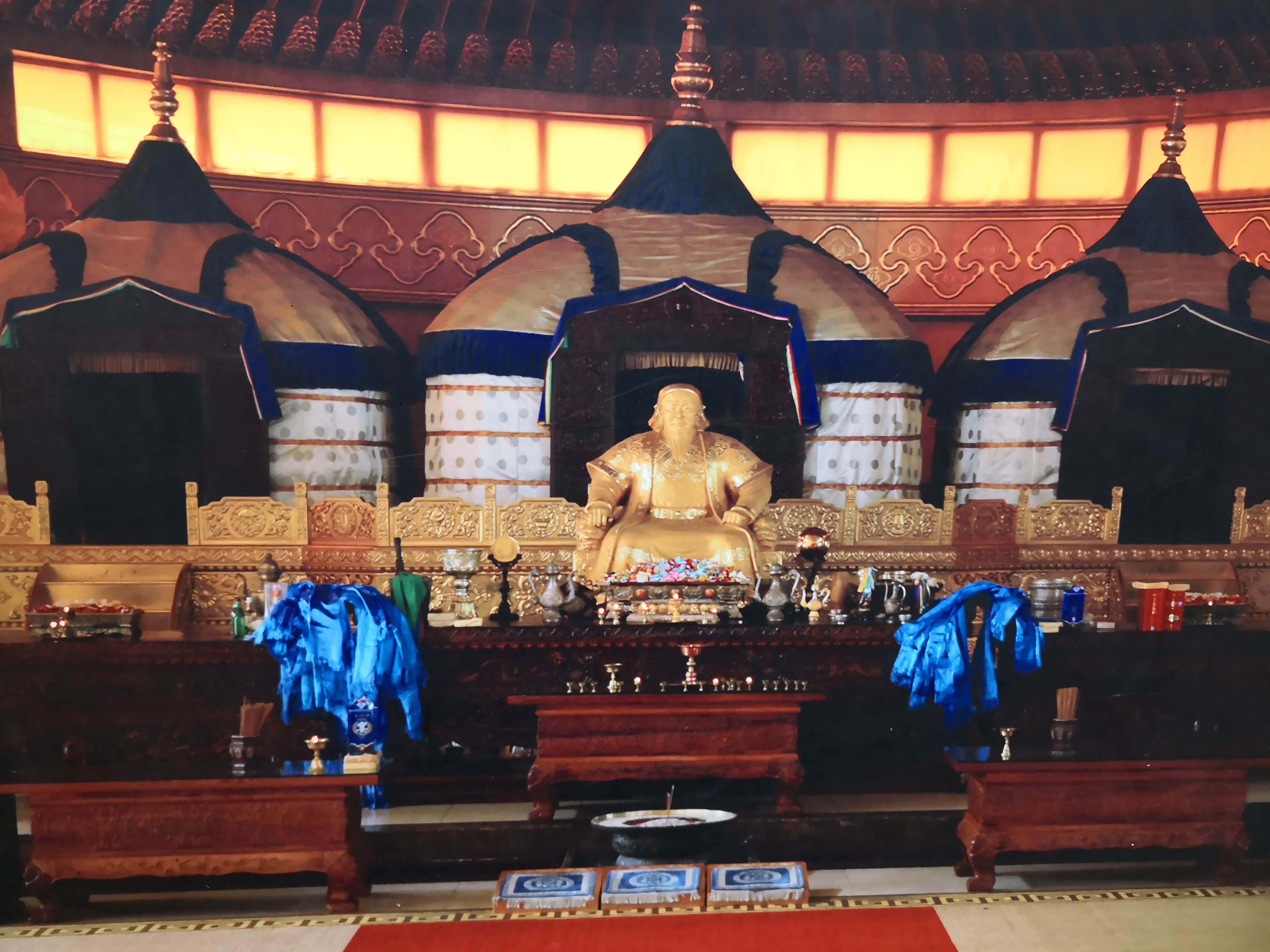 唐二代拉拖挂房车,四海漫游之朝拜成吉思汗陵墓