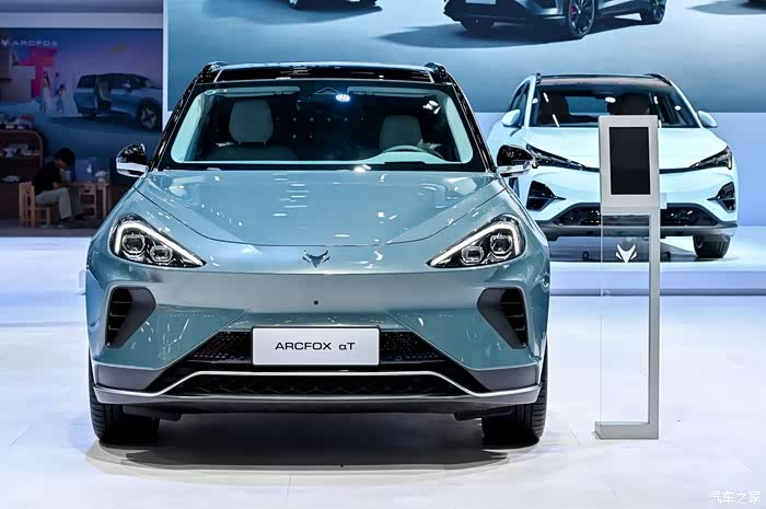 极狐阿尔法的每一台车真是精心烹饪