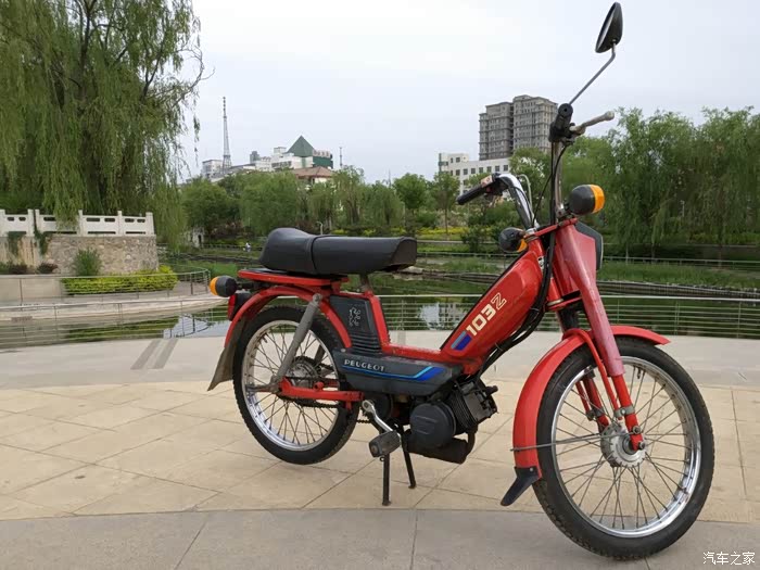 比想像更老牌浪漫恒久远法国标志摩托车