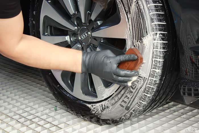 a6l车身精细清洗过程