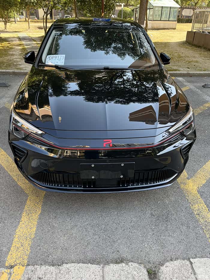 喜提新车r6黑武士