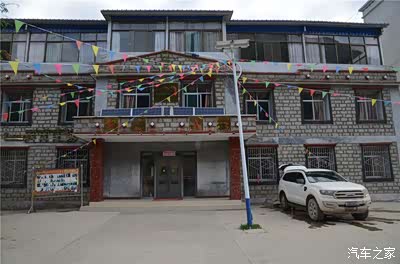 两天穿行比如县嘉黎县到忠玉乡八盖乡易贡乡