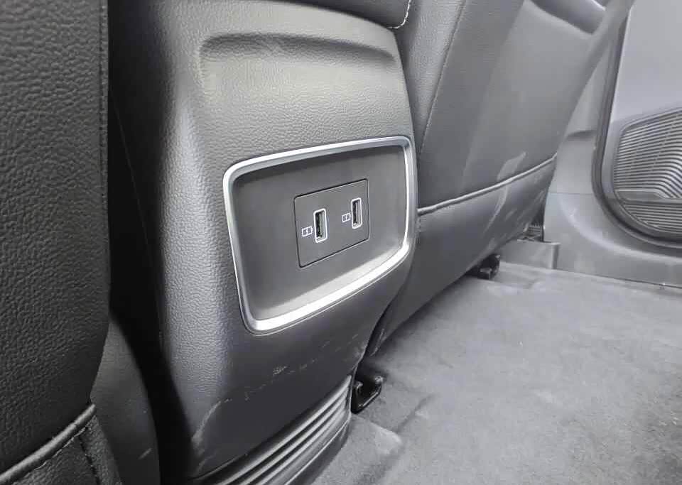 一眼钟情于你,荣威ei5