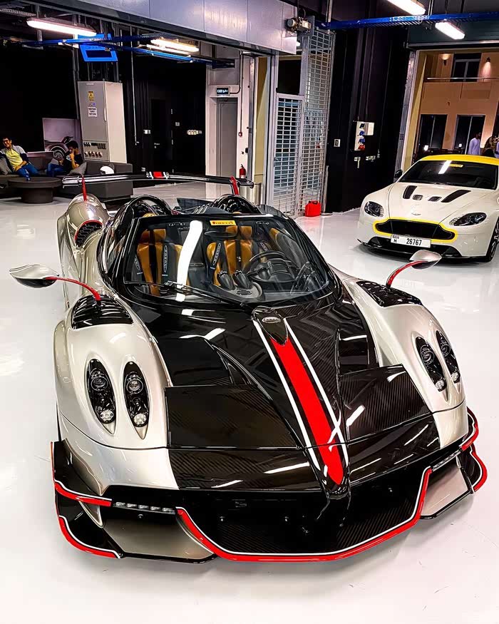 【图】首台帕加尼huayra bc roadster_帕加尼论坛_汽车之家论坛