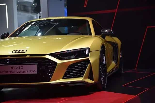 2020北京国际车展奥迪黄金r8