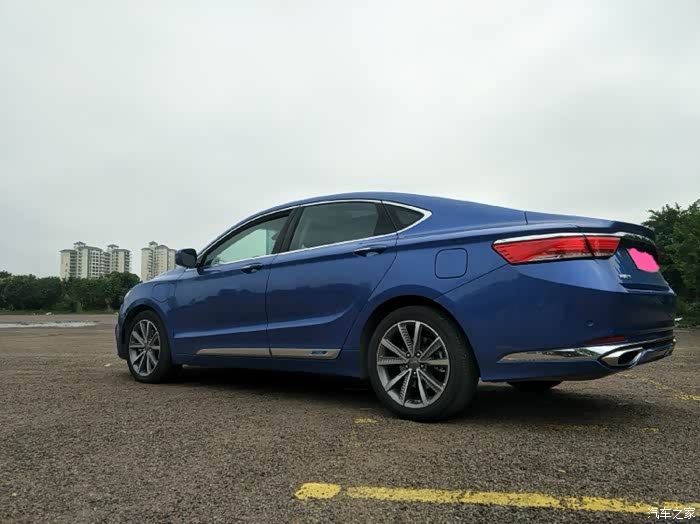 一款比合资车还要好的国产车博瑞gephev耀领