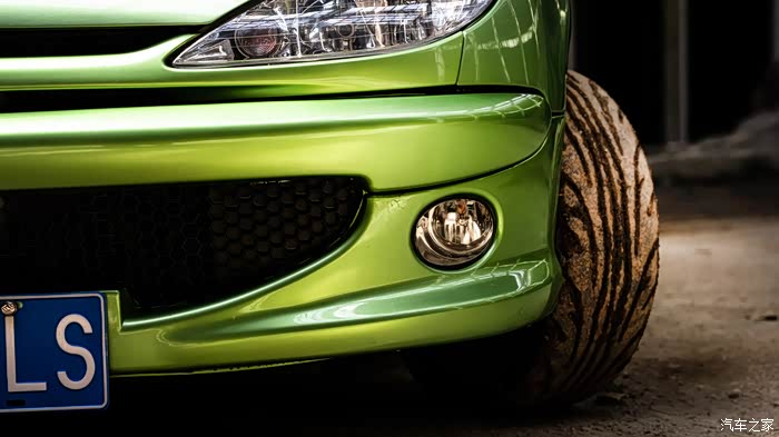 十八子拍车之老车翻新改装之标致206