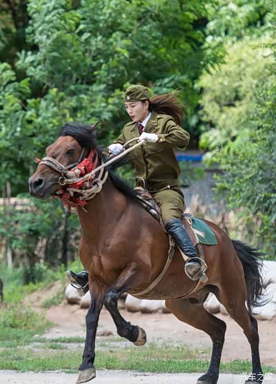 国民党的女兵还是很妖娆的
