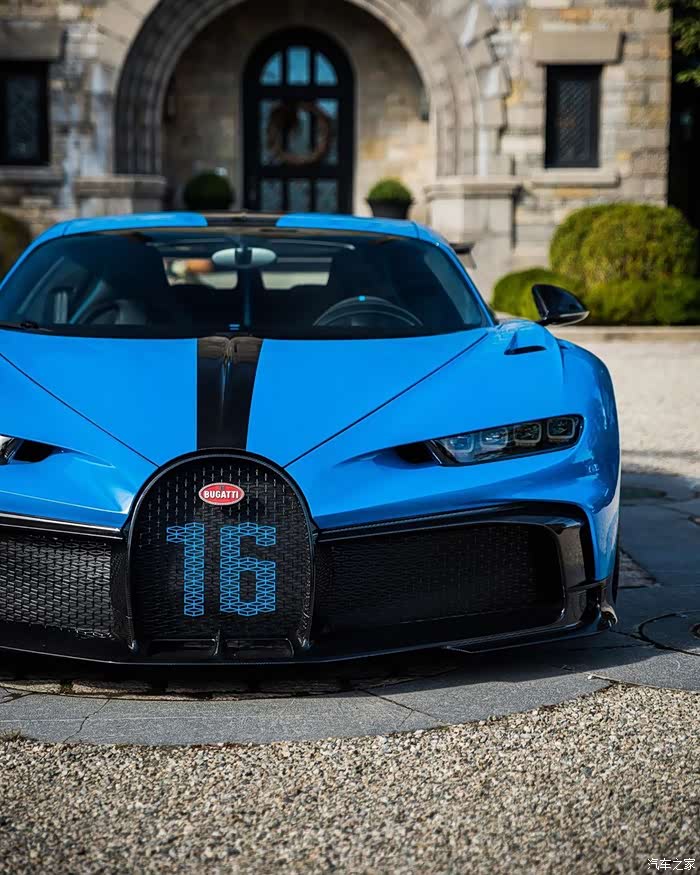 布加迪 chiron pur sport!霸气十足.
