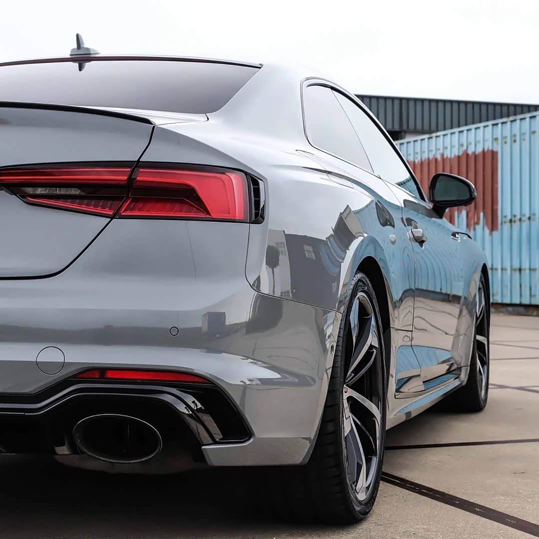 奥迪rs5 coupe 纳多灰车 漆