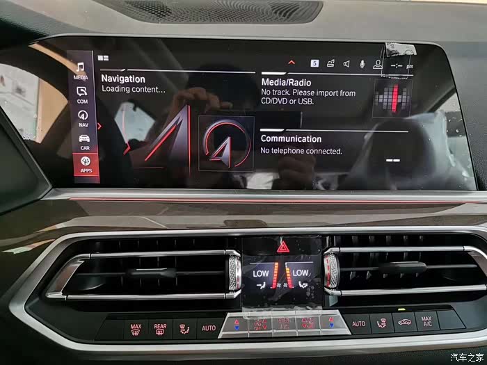 同鑫虎哥19款宝马x5港口车完美实现carplay功能mgu主机carplay