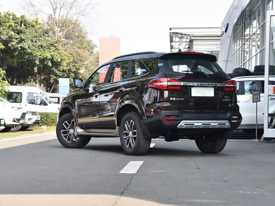 驭胜s350就是为越野爱好者量身打造的一款中型越野车