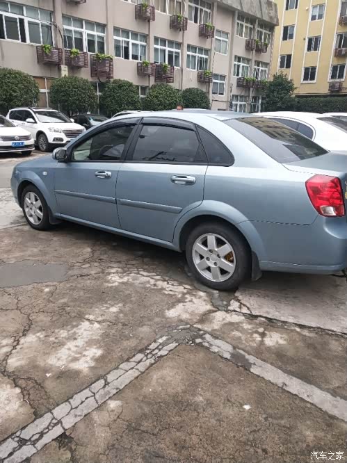 06年凯越手动正常油耗是多少?