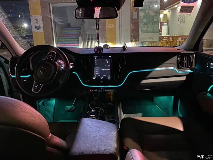 【图】有安装氛围灯的么_沃尔沃xc60论坛_汽车之家论坛