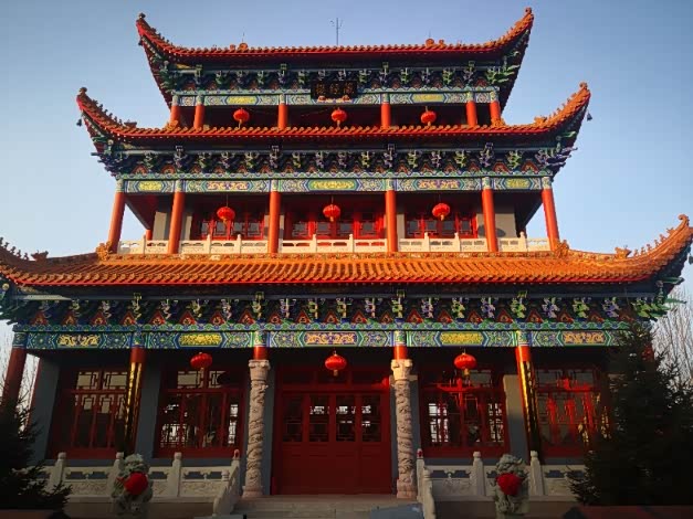 大年初一中国车魏派vv6带您走进肇东经教寺