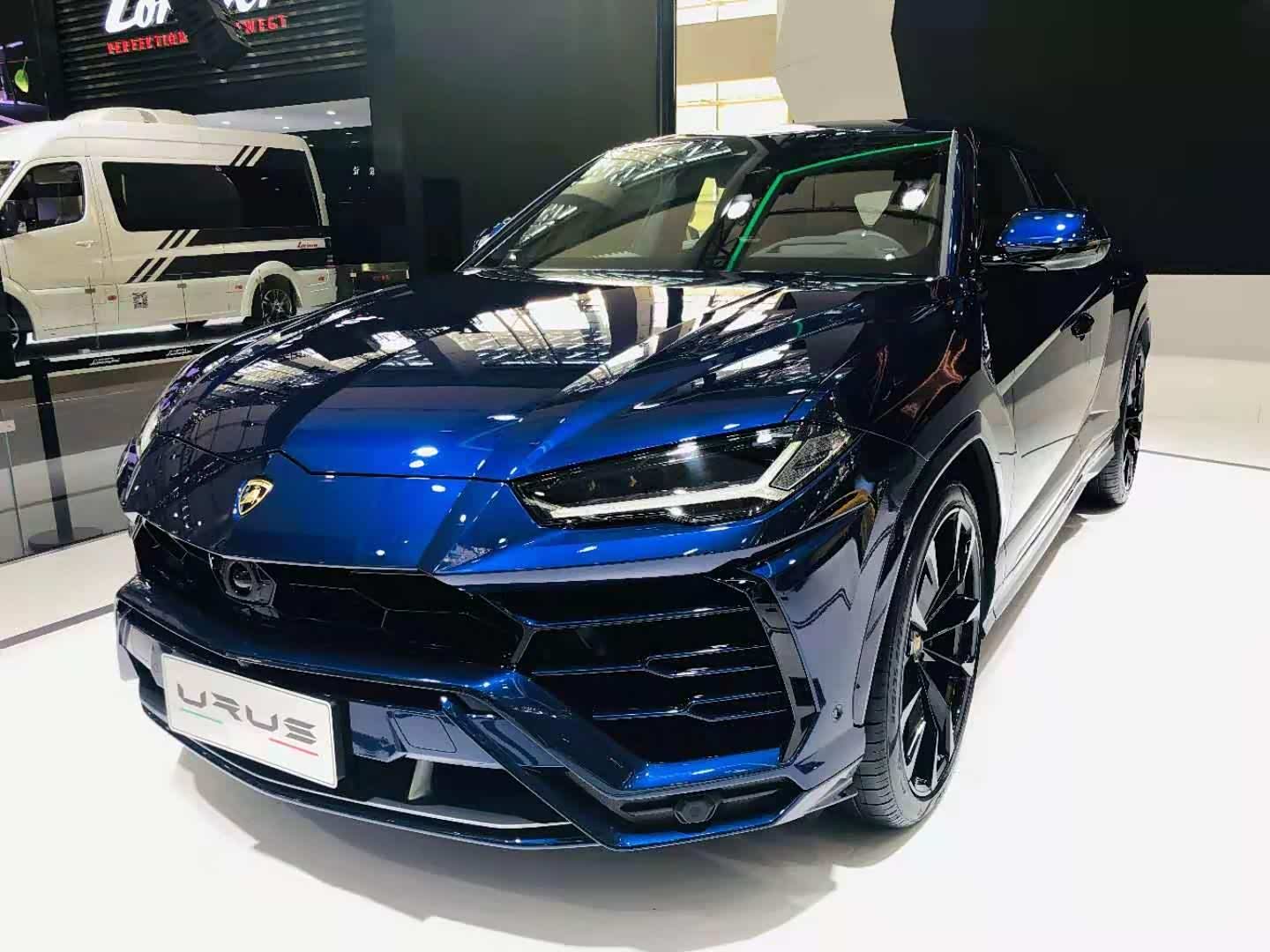 劳斯莱斯好看吗,百万级的豪车,就是这么牛啊