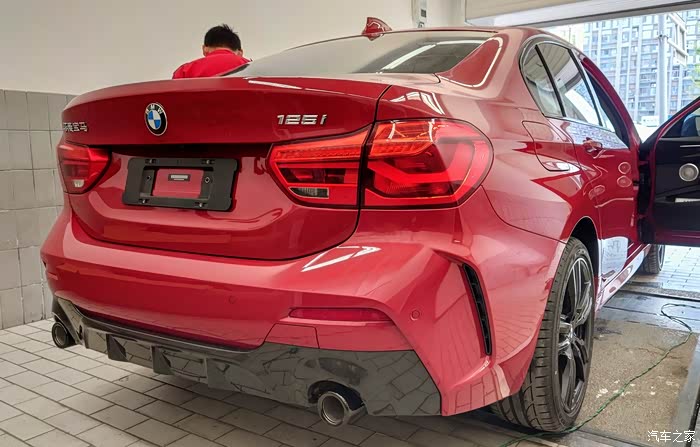 【图】红与黑的绝妙搭配-125提车记_宝马1系论坛_汽车之家论坛