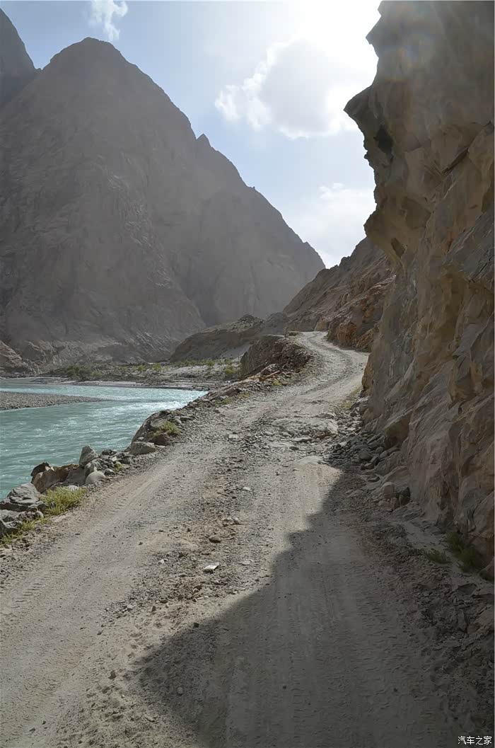 新疆塔沙古道穿越