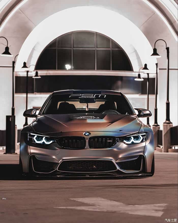 帅气的宝马bmw m4[赞]