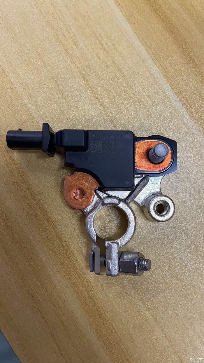 【图】换电瓶电流传感器_阅朗论坛_汽车之家论坛