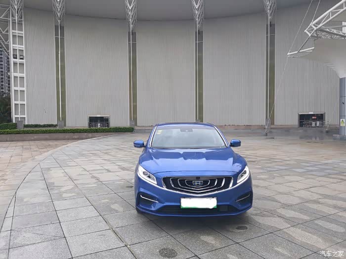 最美的b级国产混动车博瑞gephev耀领版一年用车分享